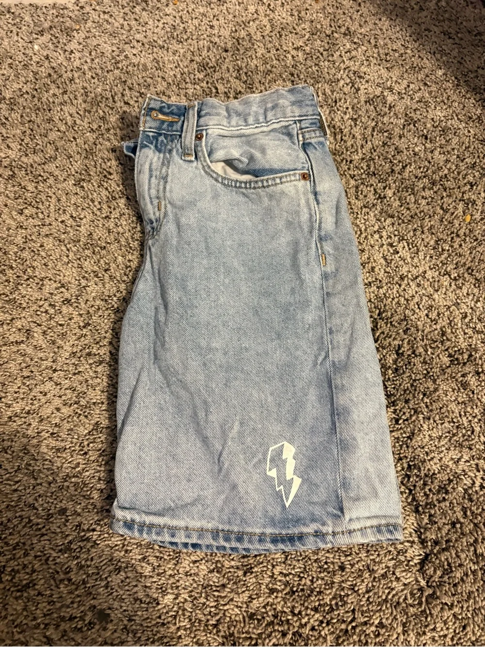 Old Navy Light Blue Denim Men’s Shorts with White Bolt